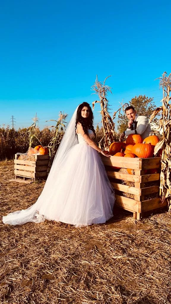 Gwiazda disco polo w sesji ślubnej inspirowanej Halloween?! Panna Młoda - Daria Budka i Pan Młody - Przemek Eratox wyglądają niesamowicie! 